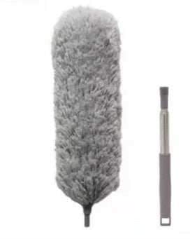 Extendable chicken feather duster with telescopic handle for dust cleaning and removal