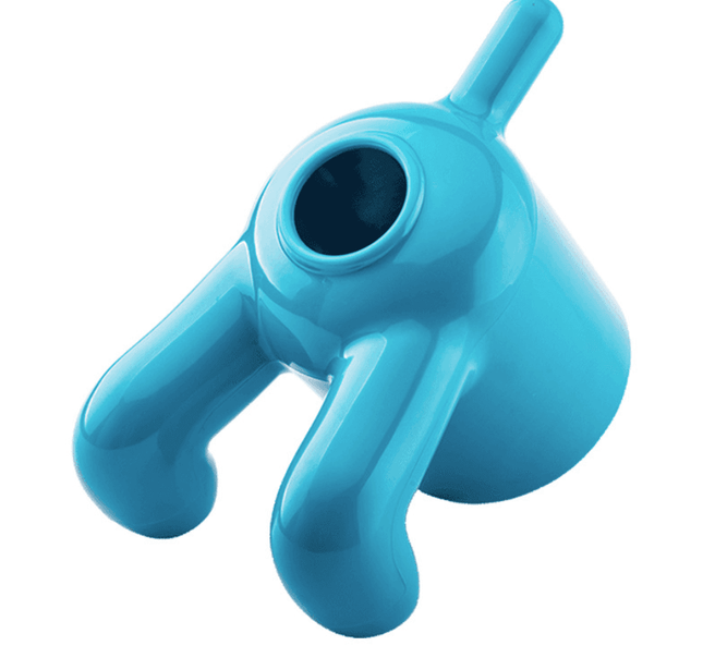 Creative dog-shaped toilet paper holder in durable plastic for bathroom use