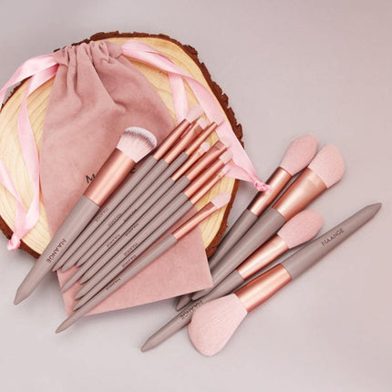 MAANGE 13-Piece Makeup Brush Set with nanofiber bristles and wooden handles in linen brush bag