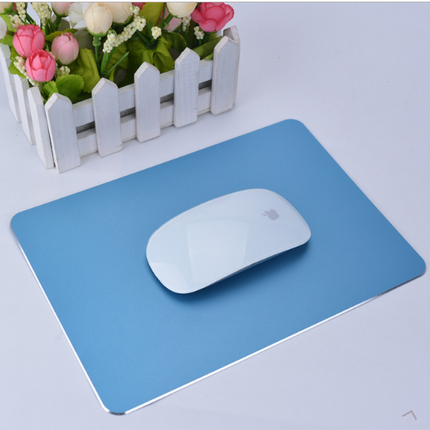 Customizable aluminum alloy mouse pad in various colors with laser-etched logo