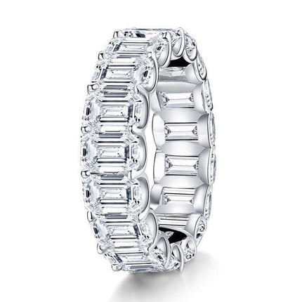 Sterling Silver Ring with High Carbon Diamond Simulant