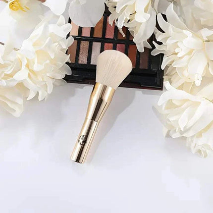 ENERGY Large Makeup Brush with golden aluminum handle and soft artificial fiber bristles for contouring and blush application