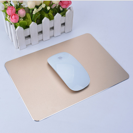 Customizable Aluminum Alloy Mouse Pad with Laser Logo
