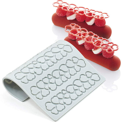 Heart Leaf Lace silicone mold with intricate cake decoration patterns including heart-shaped leaves and lace borders