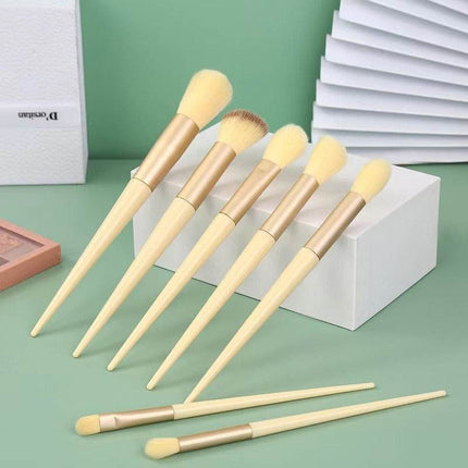 13pcs soft makeup brush set with colorful synthetic bristles and carrying bag for professional beauty application