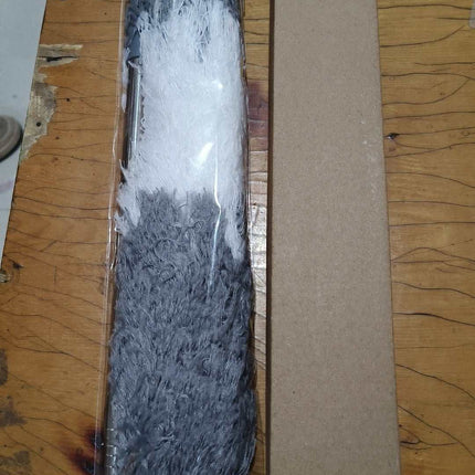 Extendable chicken feather duster with telescopic pole for high dust cleaning and electrostatic dust removal