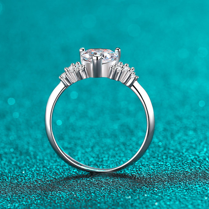925 Sterling Silver Heart Moissanite Ring