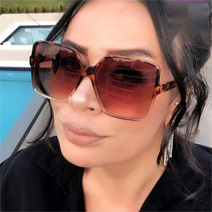 Oversized Black Square Sunglasses for Women with Mirror